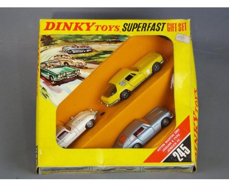 Dinky Toys - A boxed Dinky Toys Superfast Gift Set #245. The set contains Dinky Toys #153 Aston Martin DB6 in Light Metalic B