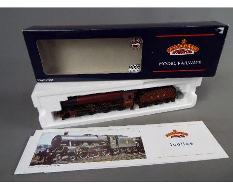 Bachmann Branch-Line - an OO gauge model locomotive and tender DCC Ready, 4-6-0 LMS maroon livery 'Australia' op no 5563, app