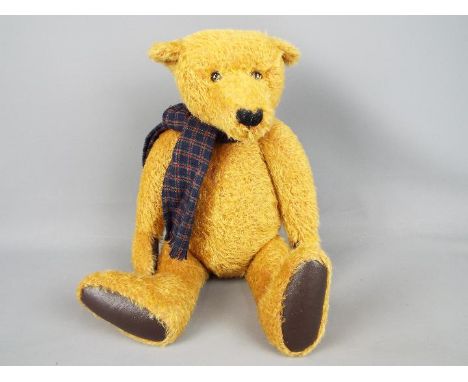 Nab Crafts - A very heavy and well made collectable bear by Nab Crafts of Whalley in Lancashire. Pellet filled and made from 