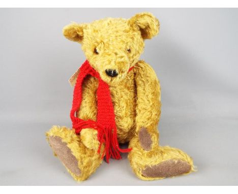 Nab Crafts - A very heavy and well made collectable bear by Nab Crafts of Whalley in Lancashire. Pellet filled and made from 