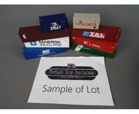 Model scenics - a collection in excess of 100 HO scale containers