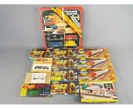 Model Railways - a quantity of boxed Athearn, Rivarossi and Kirdon American loco kits (unchecked) and a boxed Hornby clockwor