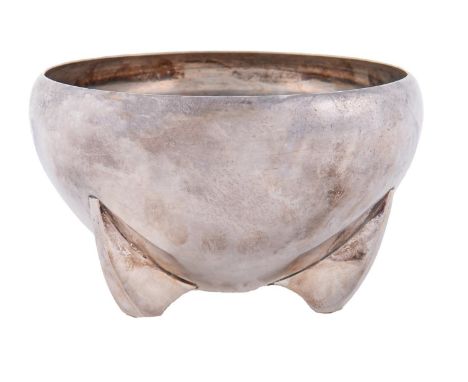 An art deco EPNS bowl on three fin feet, c1930, 17cm diam, maker J B &amp; S  Good quality and condition
