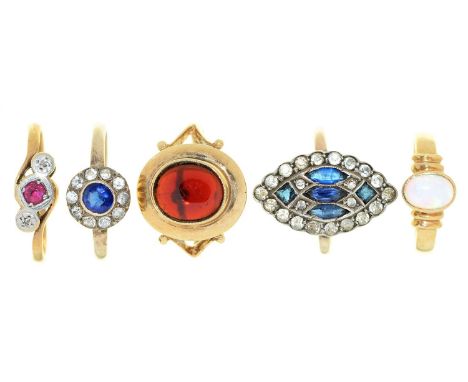 Five gold rings, variously gem set, 11.7g, various sizes  All complete, in good condition with some light wear only