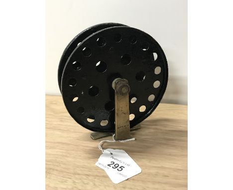 VINTAGE ETON SUN BRASS METAL FISHING REEL