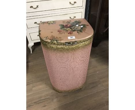VINTAGE LINEN BASKET
