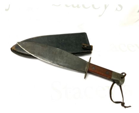 WW2 British Army Issue Smatchet Fighting Knife. Designed by Fairburn Sykes for the British Army. Unmarked example. (D)