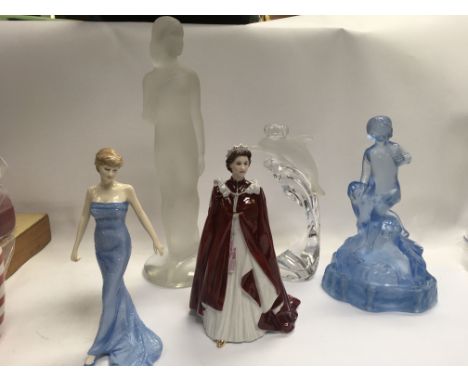 A mixed lot including a royal Doulton lady Diana figure and a royal Worcester Queen Elizabeth figure along with some cut glas