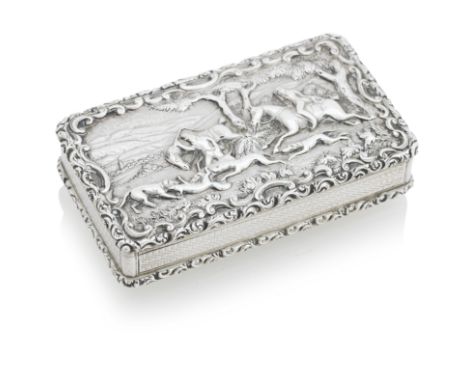 HUNTING INTEREST, A WILLIAM IV SILVER SNUFF BOXBy Taylor & Perry, Birmingham, 1830 the lid decorated in relief with a hunting