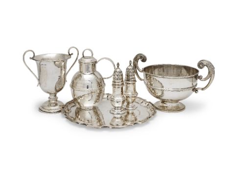A LATE VICTORIAN SILVER TWIN-HANDLED BOWLby Hawksworth, Eyre & Co Ltd, London 1900 Of plain circular form with twin flying sc