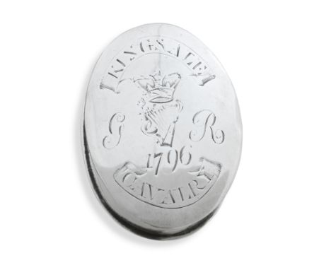 MILITARY INTEREST: A WHITE METAL SNUFF BOXThe oval pull-off lid formed from an Irish George III belt plate and inscribed 'KIN