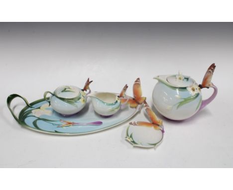 Franz porcelain butterfly tea service with matching tray, spoon and dish, pattern (6) 