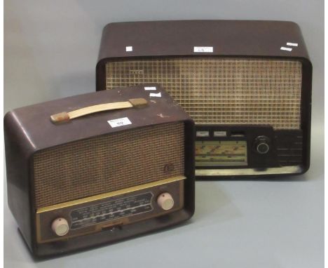 Two vintage bakelite radios Eko model U245 and Eko model U199A. (2)(B.P. 21% + VAT) 