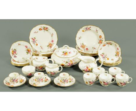 A quantity of Royal Crown Derby "Derby Posies" tea and dinner ware, comprising 6 dessert plates, 4 soup plates, 5 cereal bowl