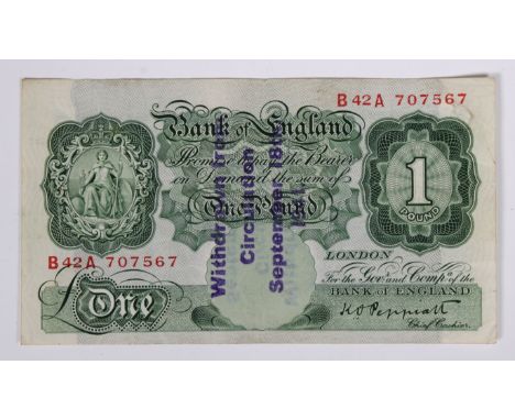 A Bank of England One Pound banknote with States of Guernsey overprint, Peppiatt signature, No. B42A 707567, green, overprint