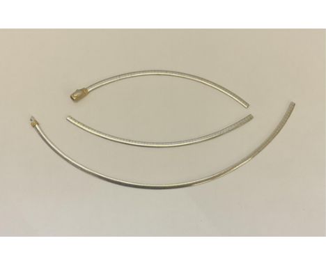 A 9ct white gold choker ( broken) for scrap.,