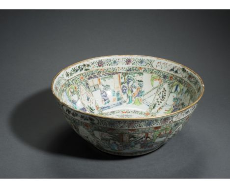 A LARGE PORCELAIN BOWLPorcelain with enamel painting and goldChina, Qing dynasty (1644-1912), 19th centuryMany blossoms and f