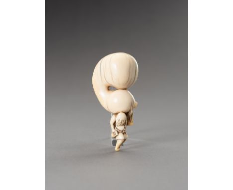 AN IVORY NETSUKE OF A MAN CARRYING A HUGE DOUBLE GOURDJapan, 18th century, Edo period (1615-1868)The humorous netsuke carved 