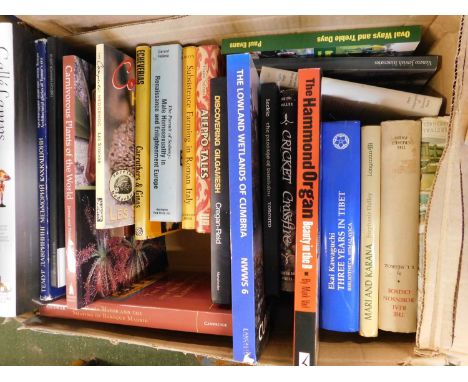 2 Boxes: Mixed including art antiques and collecting