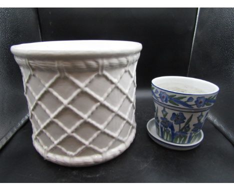 White porcelain planter 28xm dia 25cmH and a floral planter with saucer&nbsp;