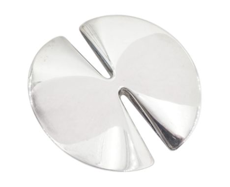 Georg Jensen silver modernist brooch, No. 337A, designed by Nanna Ditzel, London import mark 1970, boxedCondition Report:Appr