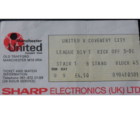 1984-85 MANCHESTER UNITED V COVENTRY CITY TICKET
12th January 1985 slight fold&nbsp;