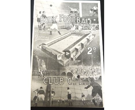 1946-47 BURY V MANCHESTER CITY
18th September 1946 in good condition with very slight staple rust