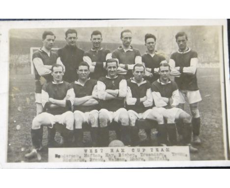 ORIGINAL 1923 WEST HAM UNITED FA CUP TEAM POSTCARD
Unused team line up with names&nbsp;