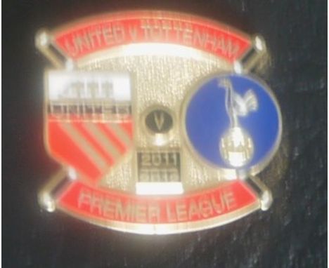 MANCHESTER UNITED V TOTTENHAM HOTSPUR BADGE