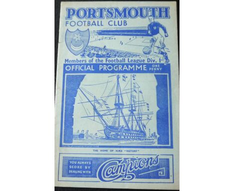 1938-39 PORTSMOUTH V WEST HAM UNITED
FA Cup 5th round 11th February 1939 programme in good condition for age with slight stap