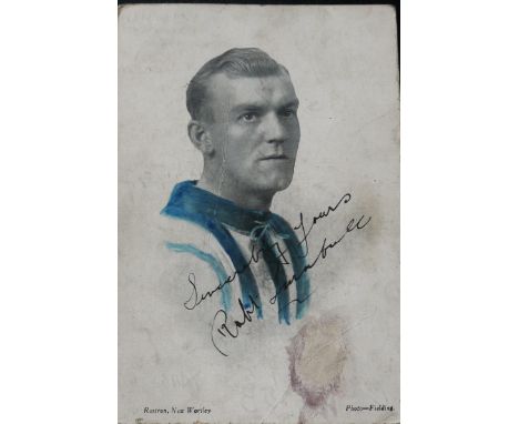 CIRCA 1925 LEEDS UNITED ROBERT TURNBULL PHOTO
Photo by Fielding with printed signture annotations to rear and a little age re
