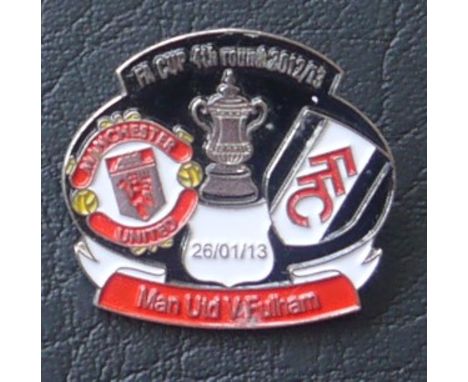 2012 MANCHESTER UNITED V FULHAM FA CUP BADGE