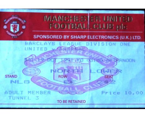 1991-92 MANCHESTER UNITED V ARSENAL TICKET
19th October 1991 slight fold