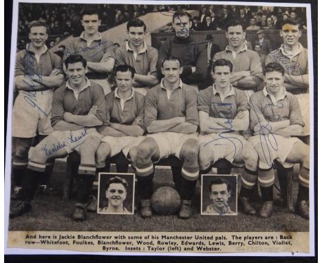 CIRCA 1955 MANCHESTER UNITED AUTOGRAPHED PICTURE SIGNED BY 8 INCLUDING DUNCAN EDWARDS
10 x 8 Inch magazine picture laid down 