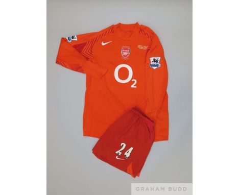 Manuel Almunia orange No.24 Arsenal v. Wigan match issued long-sleeved goalkeepers shirt, 2006, Nike, XL with crew-neck colla