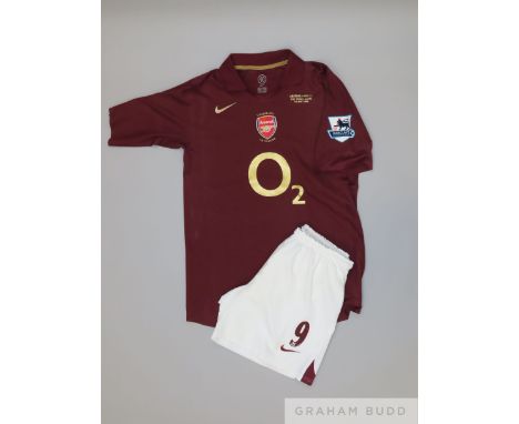 Jose Antonio Reyes redcurrant and gold No.9 Arsenal v. Wigan match issued short-sleeved shirt, 2006, Nike, L with v-neck coll