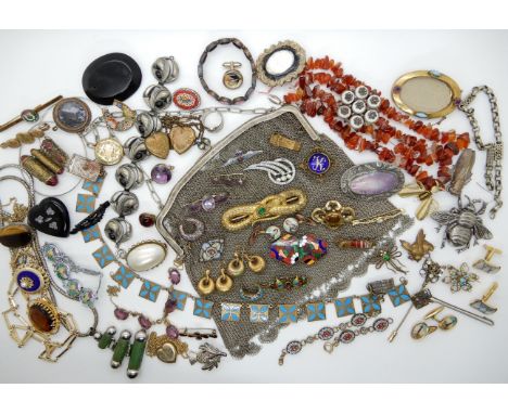 A large white metal mesh purse, and a collection of vintage costume jewellery to include a snake buckle, a deco enamelled buc