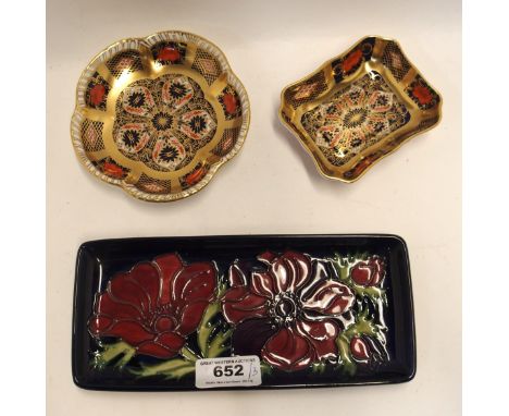 A Moorcroft anemone pattern pin tray together with two Royal Crown Derby trinket dishes Condition Report: all in good conditi