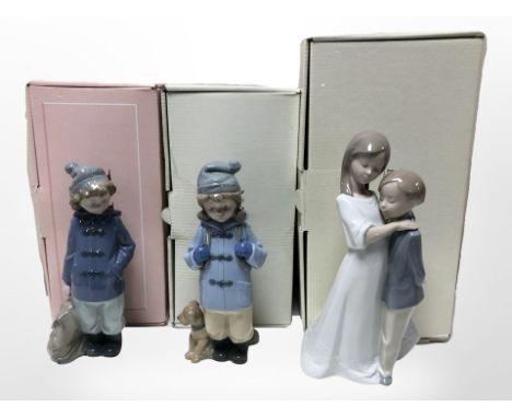 Three Nao figures of children, No. 1568, 1036 and 1038, all with original boxes.