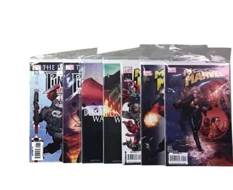 COLLECTION OF DC AND MARVEL COMICS, including Ms Marvel, Punisher, Moon Knight, Captain Britain, Guardians of the Galaxy, Dea