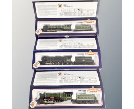 Three Bachmann Branchline 00 gauge steam engines with tenders - Gresley V2 class 2 -6-2 4844 x 2 and Gresley V2 Class 2-6-2 6