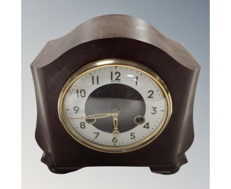A vintage Smith's Bakelite cased eight day mantel clock 