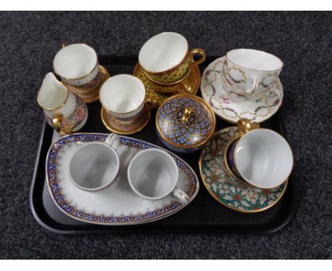A tray of decorative tea cups and saucers, Fox glove, Villeroy &amp; Bosch etc 