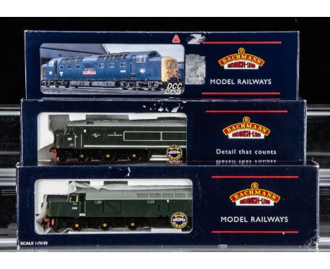Bachmann OO Gauge Diesel Locomotives, three boxed BR examples, 32-529 Class 55 D9017 The Durham Light Infantry in two tone gr