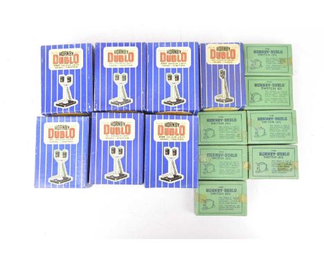 Hornby-Dublo 00 Gauge Coloured Light Signals and Switches (14),  ES6 , ES 7 (3), 5047 (3), all with instruction sheet and tes