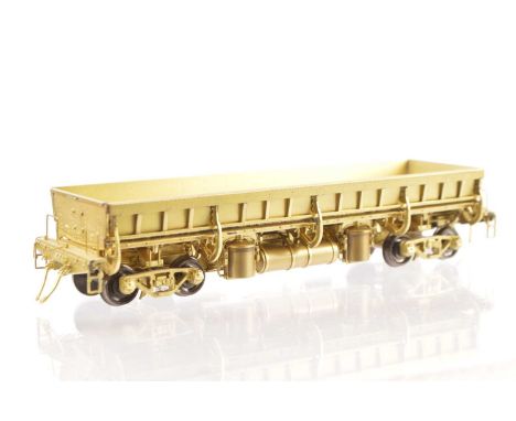 W & R Enterprises H0 Gauge Magor Side Dump Car Unpainted With Decals,   made by Boo Rim Precision Co Inc, Korea, unpainted, w
