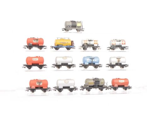 Rivarossi HO Gauge Four Wheeled Tank Wagons (13),  an unboxed group, Esso (5), Shell, Aral, Mobil (4),B Ringsted & Co and FS,