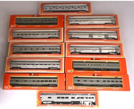 Rivarossi and IHC American HO Gauge Coaching Stock (12), all boxed, Rivarossi Newyork Central grey/silver livery 2707, 2709 (