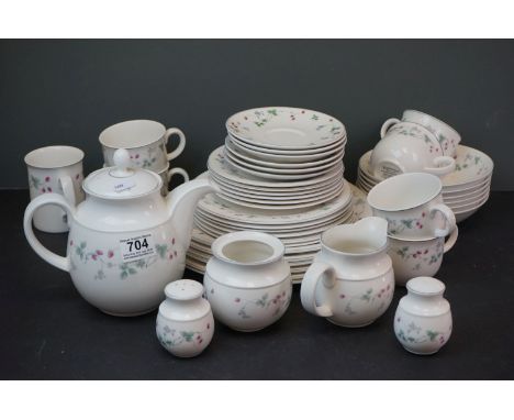 Royal Doulton Expressions ' Strawberry Fayre ' Part Tea Service comprising Tea Pot, 2 Mugs, 4 Tea Cups, 6 Tea Cups, 6 Tea Pla