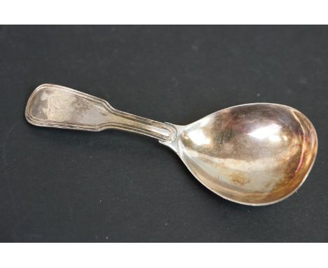 An antique Georgian fully hallmarked sterling silver caddy spoon. 